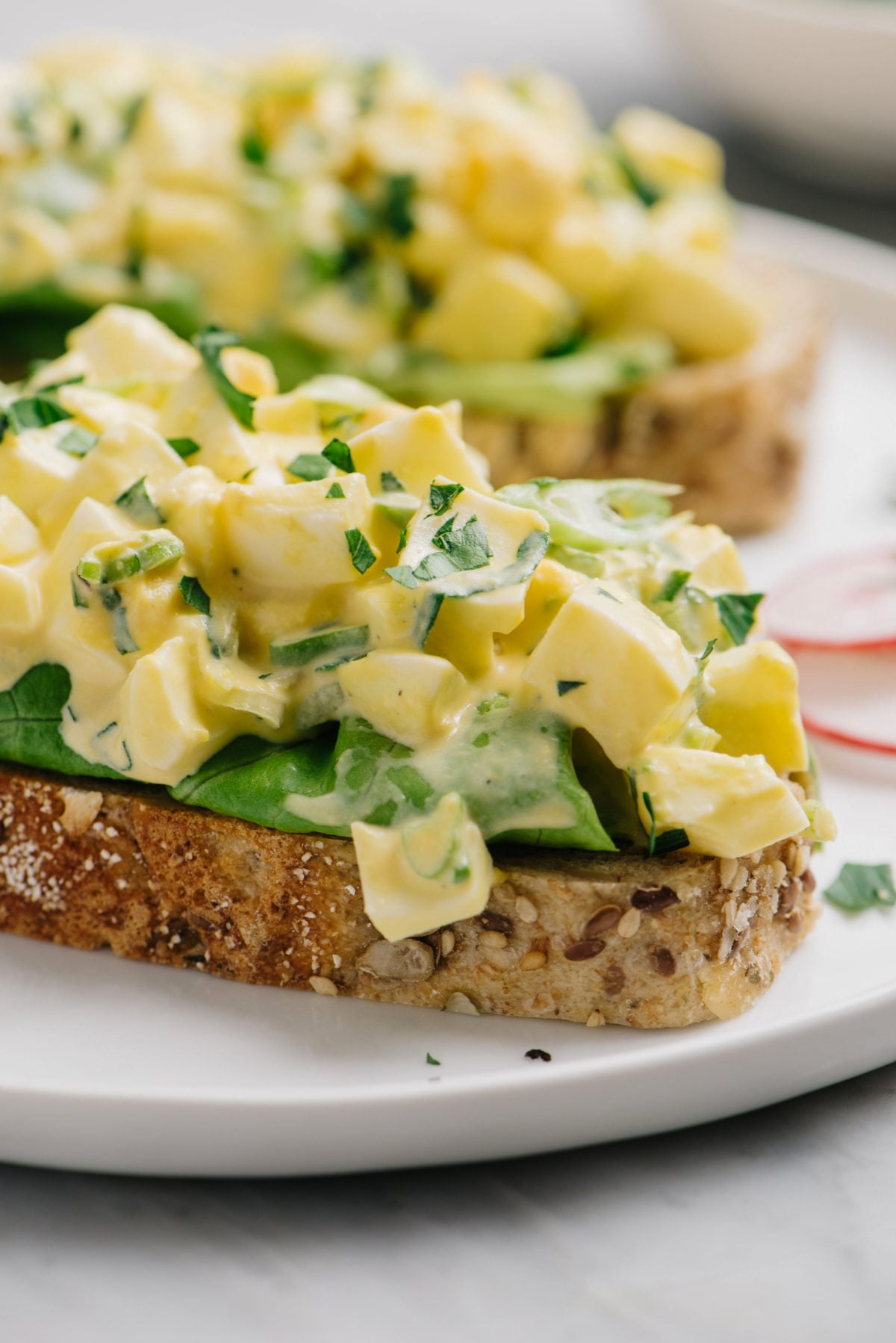 Craft the Best Classic Egg Salad: Ingredients & Pro Tips